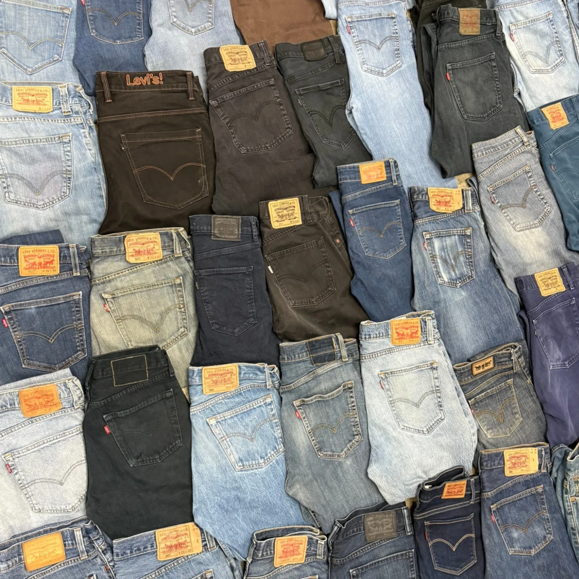 BOX 10-20 CAPI JEANS LEVI'S GRADO A + - immagine 7